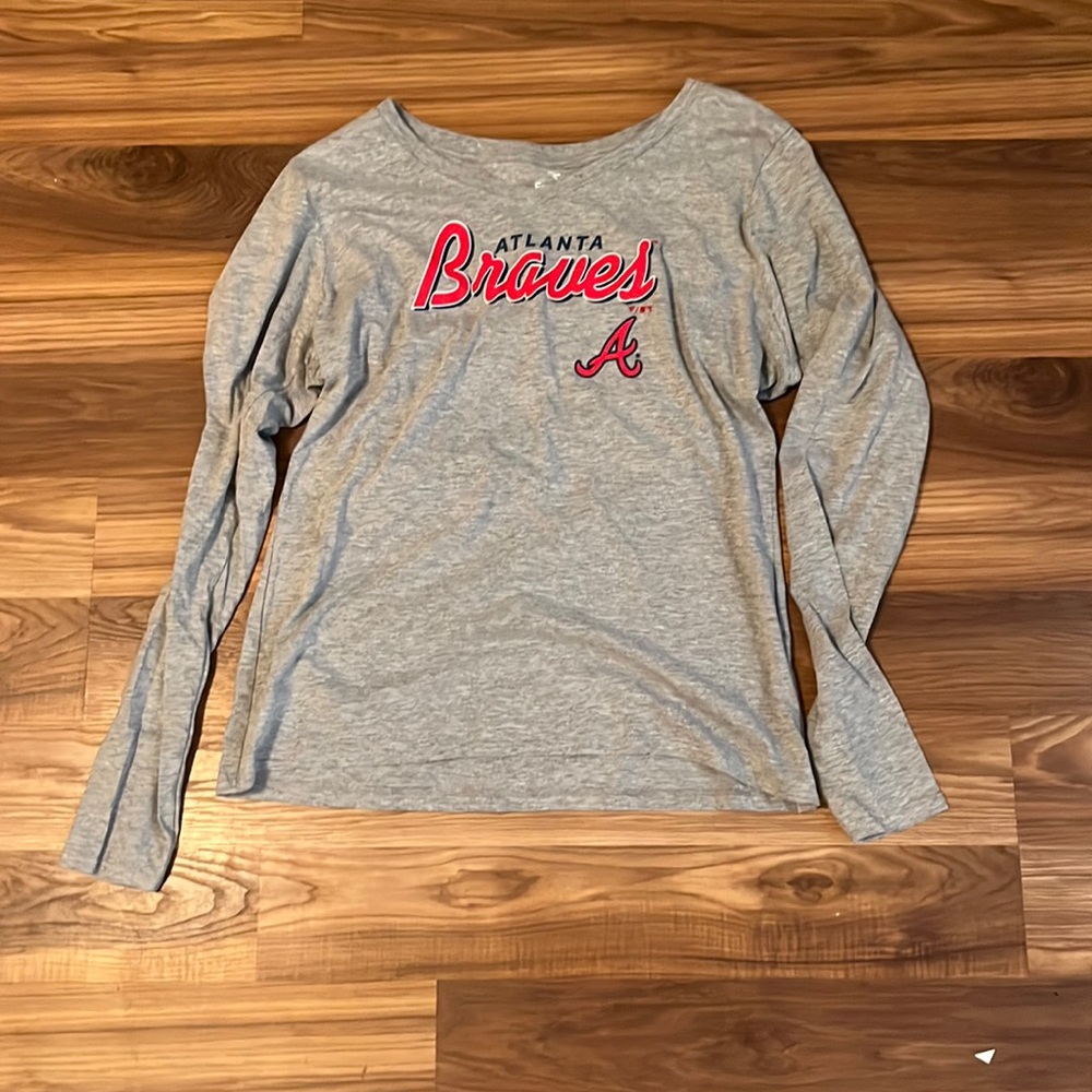 Fanatics Atlanta Braves Gray Long Sleeve